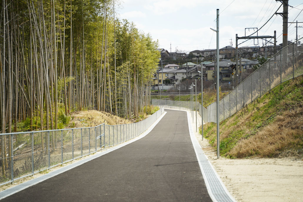 自転車歩行者専用道路「市道山手東上西野線」の画像３