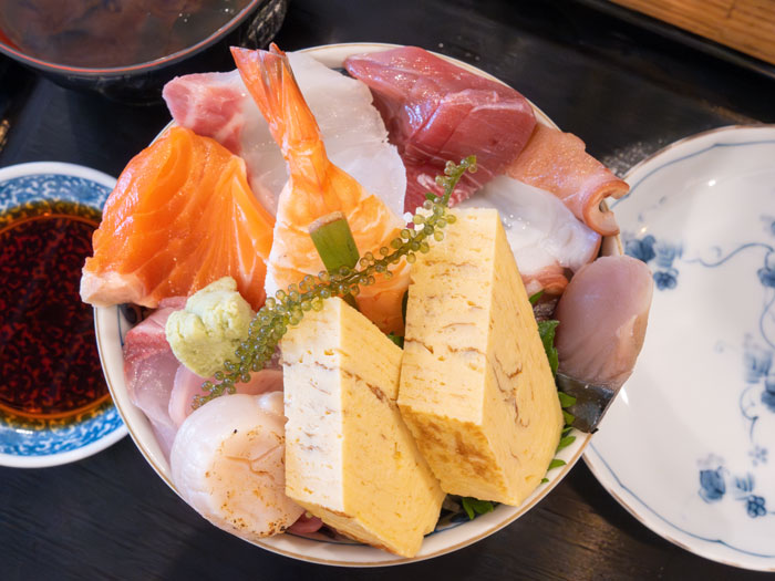 寿司いしだの海鮮丼の画像２