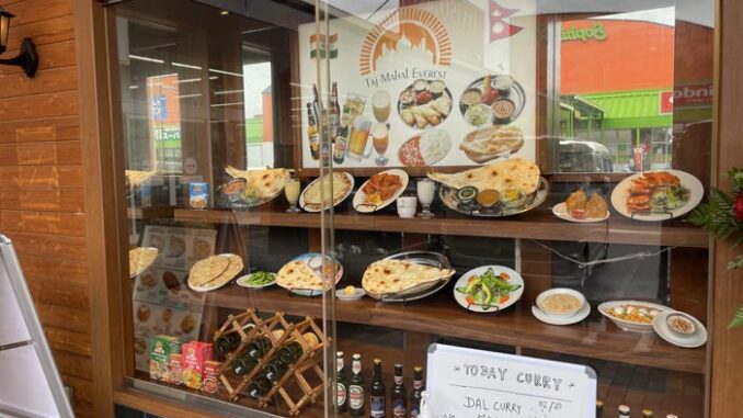 「タージマハル エベレスト ソフィアモール店」の画像２