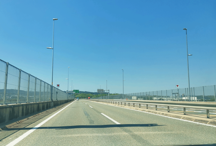 高速道路の画像