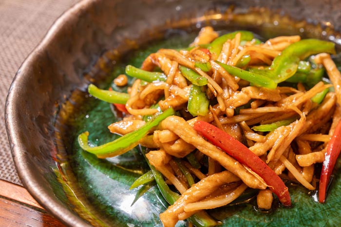 「中国料理 一食一会」ランチ・青椒肉絲の画像２