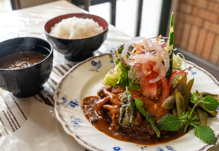 「レストラン エスカルゴ」の画像