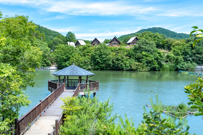 「大正池グリーンパーク」　浮御堂の画像