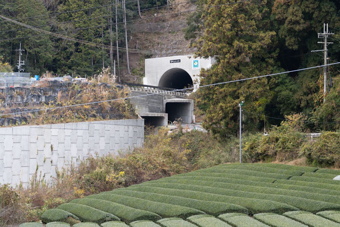 和束町側　要地方道宇治木屋線（犬打峠）鷲峰山トンネルの画像