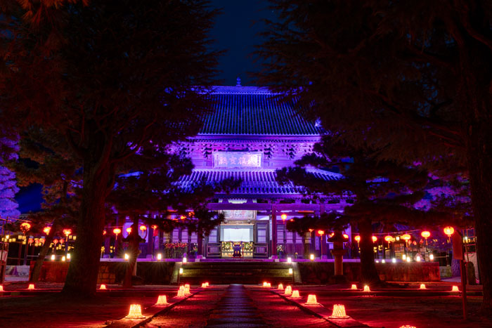 黄檗山萬福寺（京都府宇治市五ケ庄三番割）の国宝指定記念「夜間特別拝観」の画像