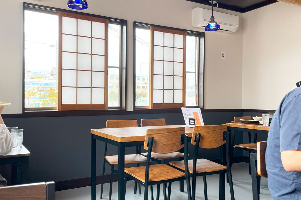 「ごはんや りのさま」店内画像