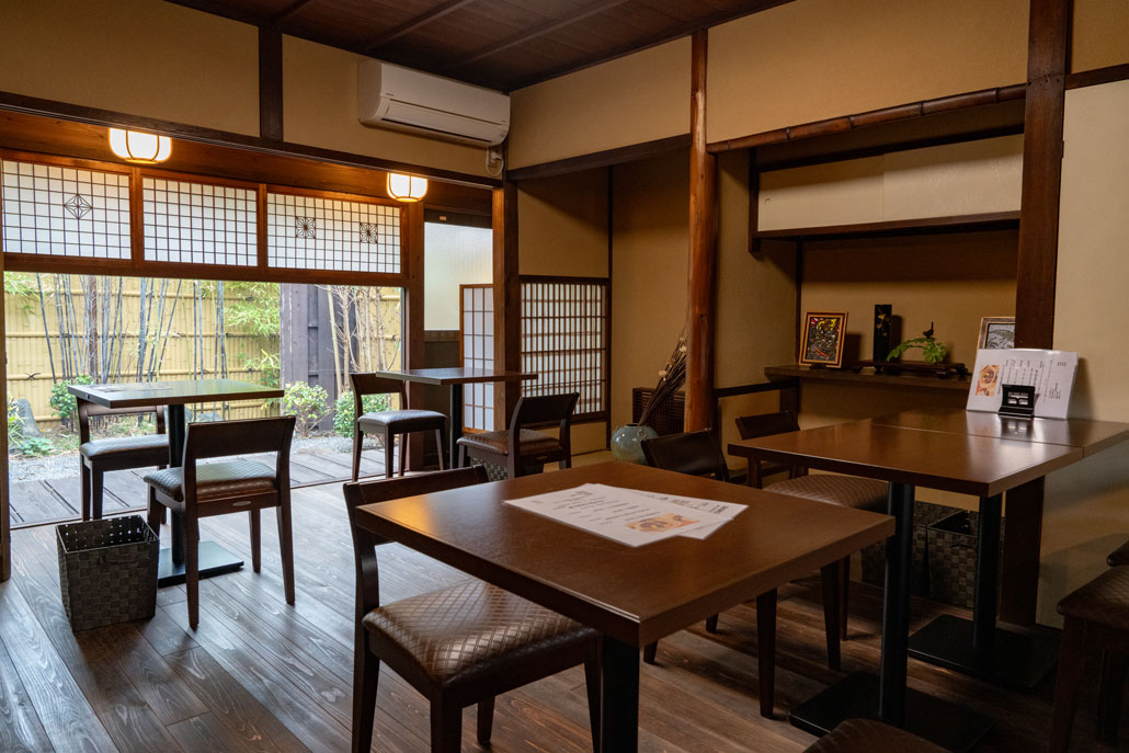 お出汁×ハンバーグ「花びより」　店内画像１