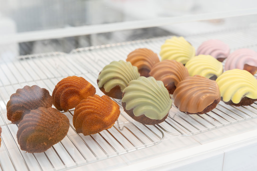 WHITE MAGIC SWEETS&Co」店内ラインナップ1