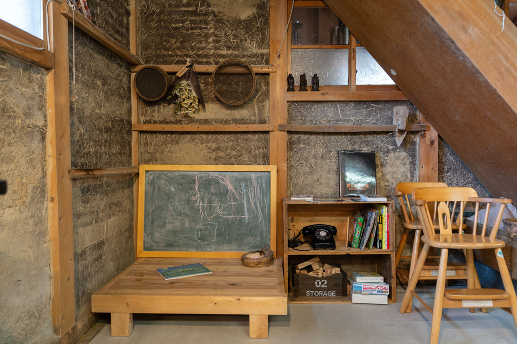 まちまちカフェの店内画像３