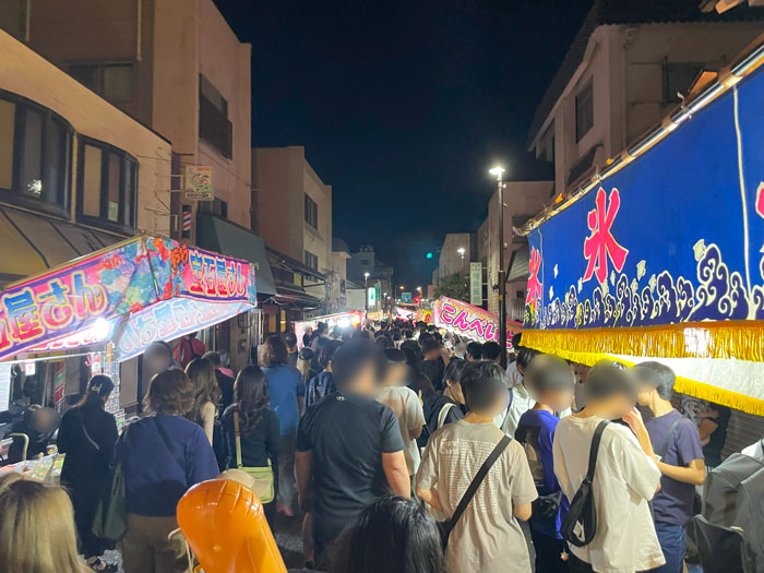 あがた祭の日の夜の宇治橋通りの画像