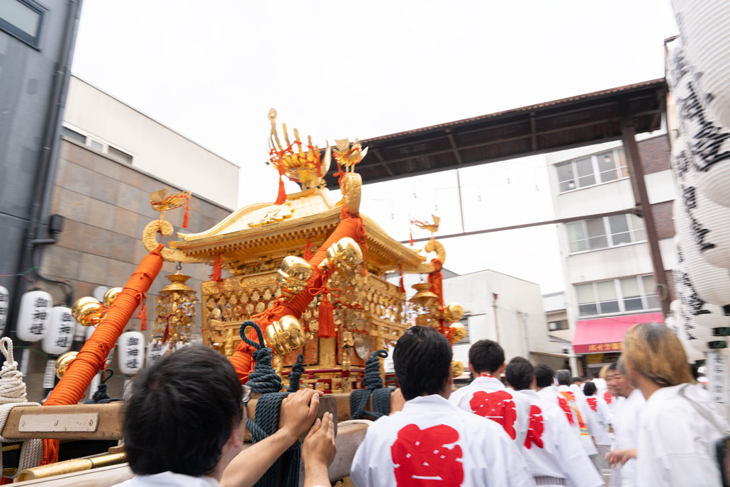 「宇治神社の神輿巡行　還幸祭」の画像１
