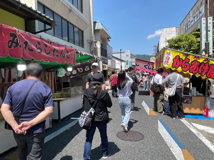 お昼のあがた祭の画像