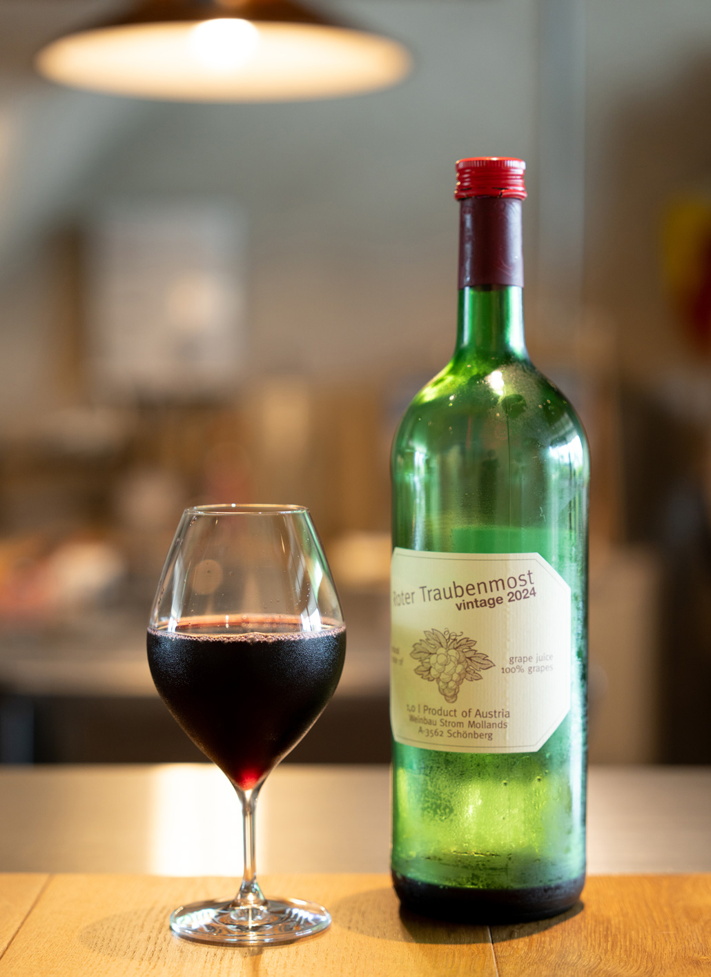 「ご褒美のお店 Gorille（ゴリール）」　ぶどうジュースの画像