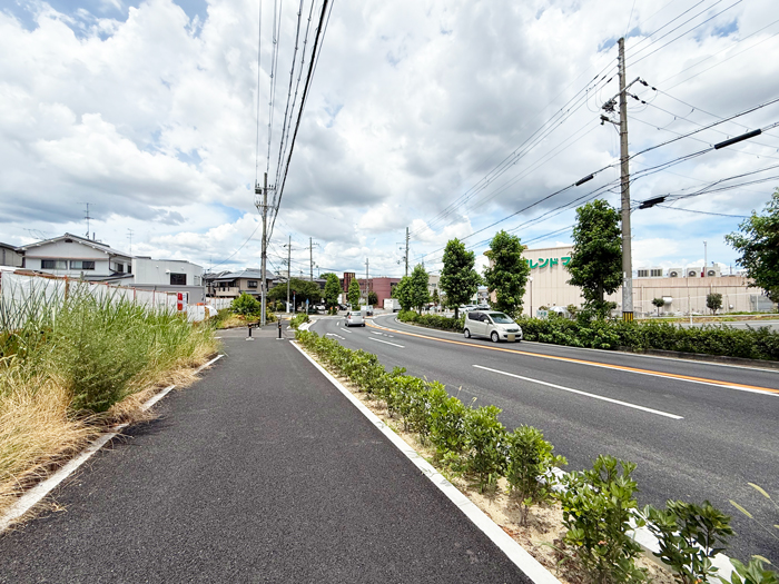 １１月下旬に宇治にオープン予定の「Vドラッグ」店舗前の画像