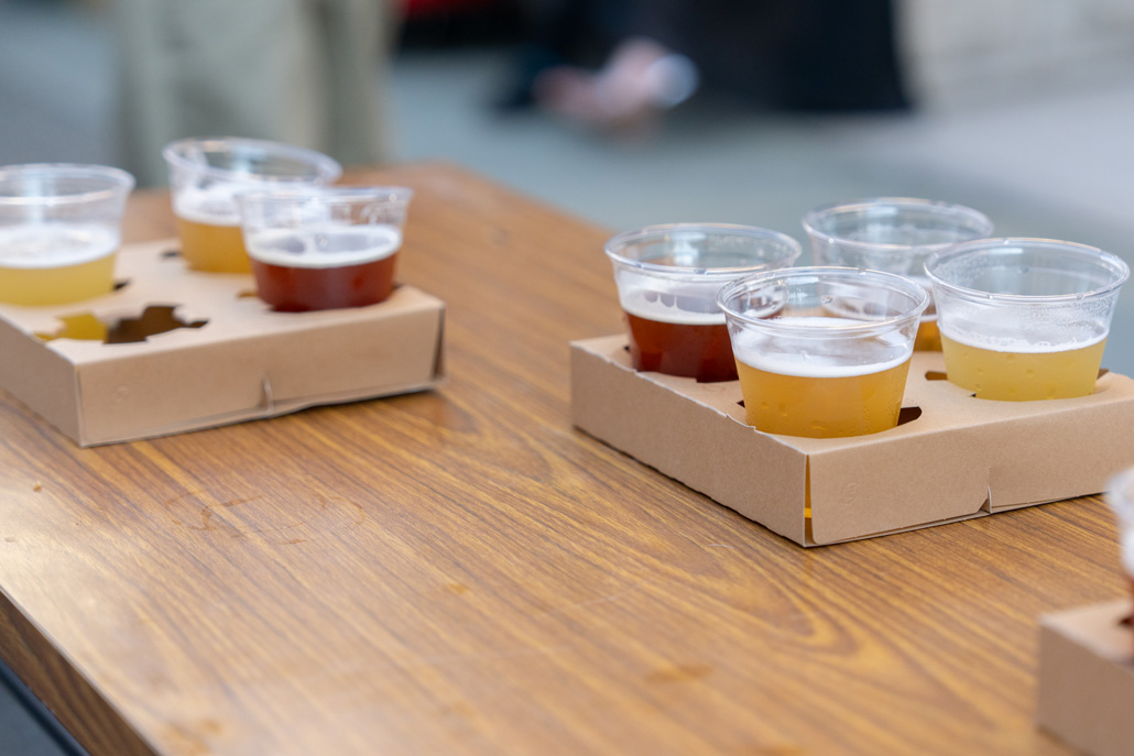 「宇治橋通り商店街スマイルサタデークラフトビール夜市」色んなビールの画像