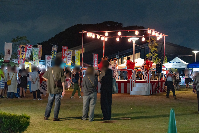 茶づなの盆おどりの画像