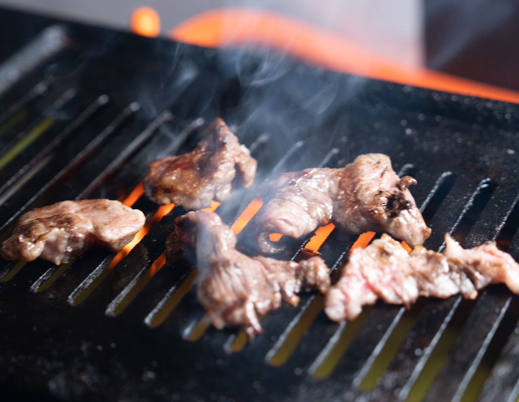 「昭和牛丸本店」　ランチ画像３