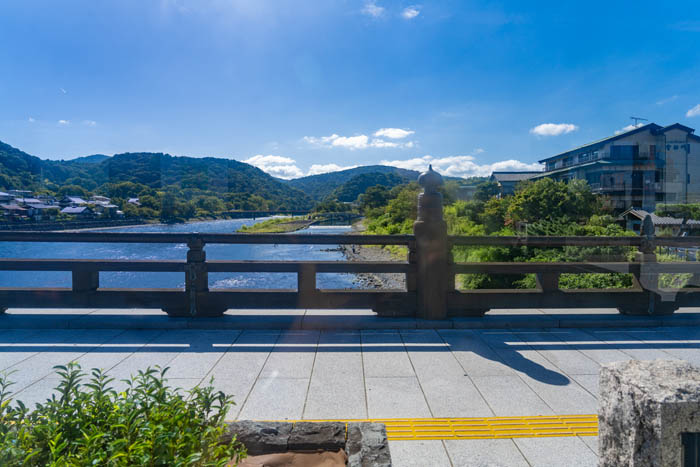 グリーンライナーから見た宇治川の景色画像