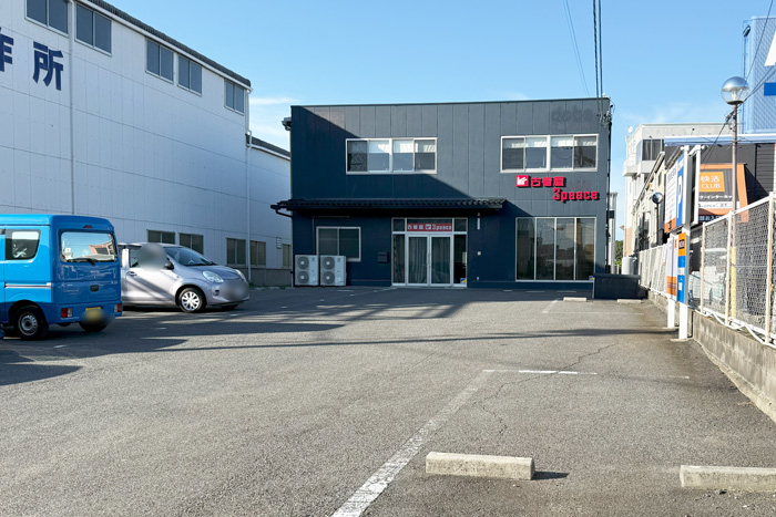 「３peace京都古着卸売倉庫」の画像２