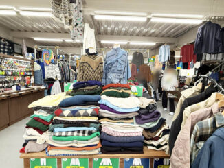 「3peace京都古着卸売倉庫」の画像