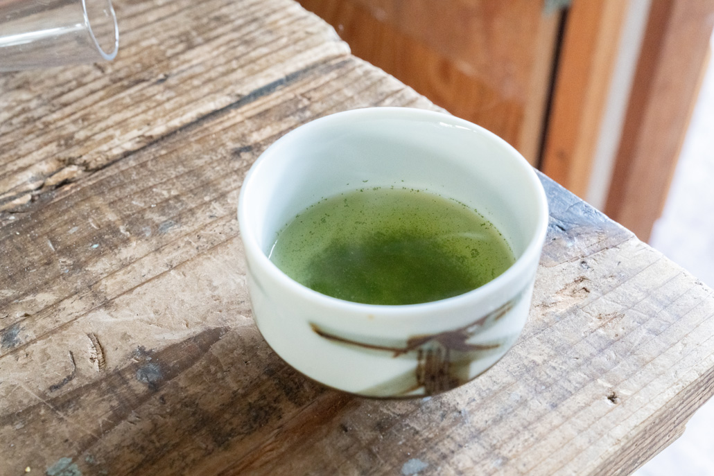 「TSUNAGIBA CAFE」で「Blodge Lodge」の碾茶画像