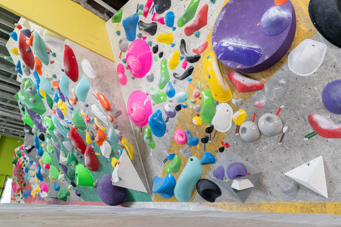 「ディーボルダリングプラス 松井山手」　店内画像