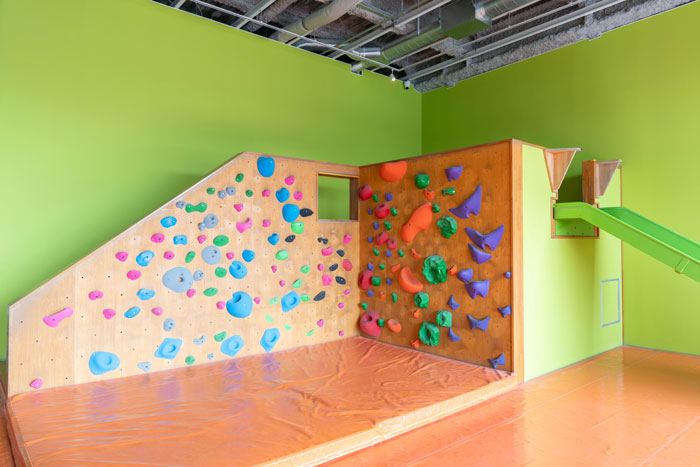 「ディーボルダリングプラス 松井山手」　キッズパークの画像