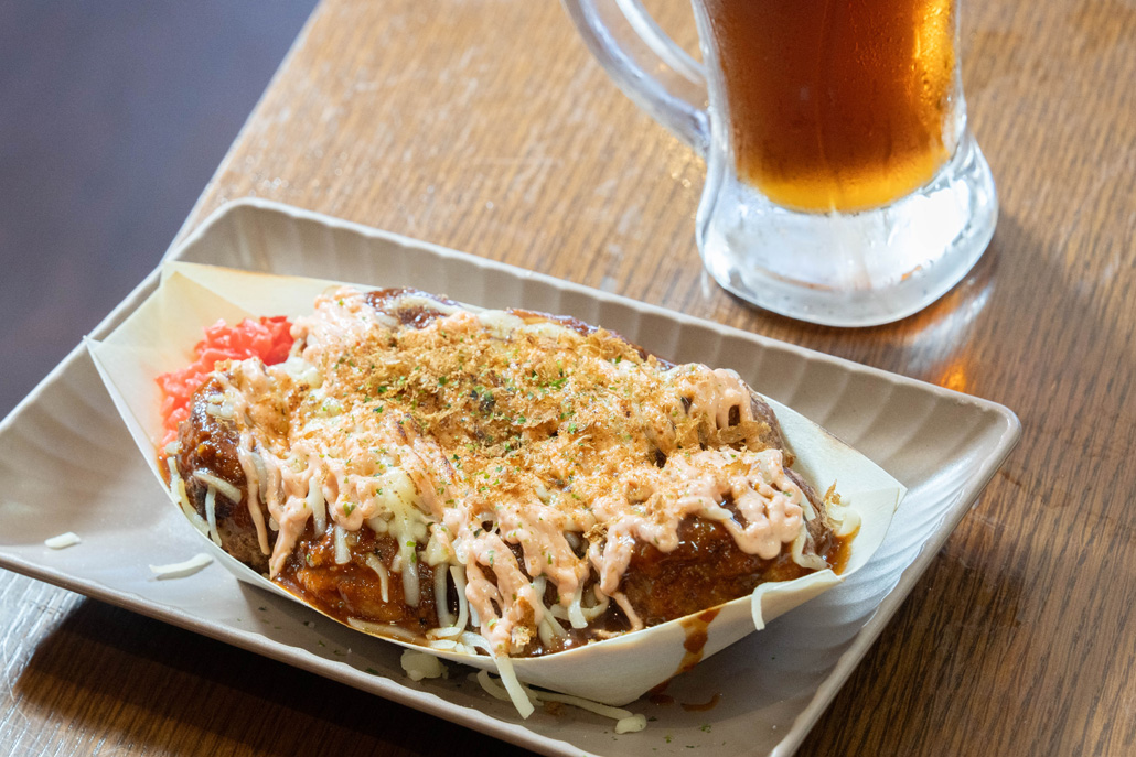 「粉もん屋八近鉄小倉駅前店」の「元祖みそたこ焼＋チーズ＋明太マヨ」の画像