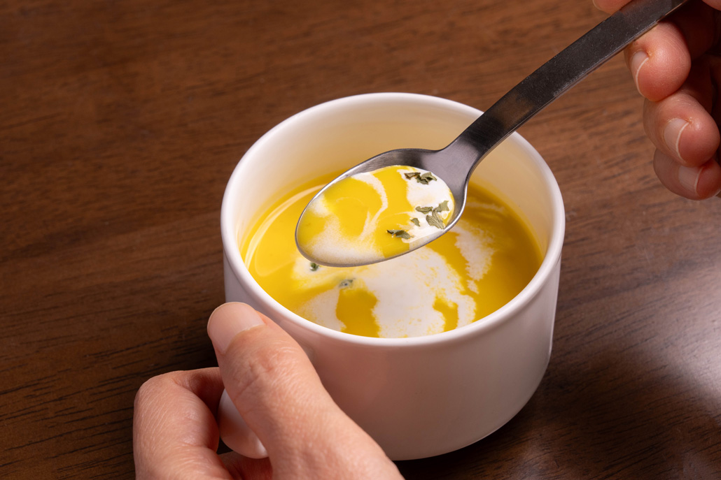 カフェ さぴゅいえ「かわいファームで育てたかぼちゃのスープ」の画像
