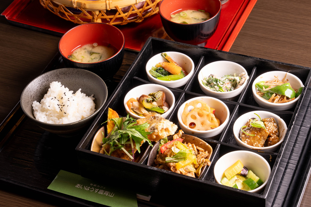 あいはうす鹿背山「惣菜弁当」の画像