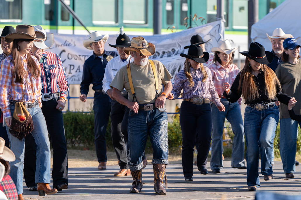 「Charlie's COUNTRY PARTY 2025 in UJI」　サイドで賑わう画像１
