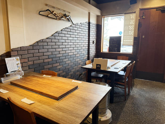 鉄板居酒屋KADO屋の店内画像１