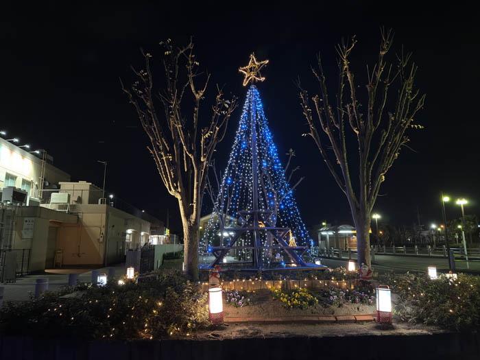 寺田駅周辺のイルミネーション（ツリー）の画像