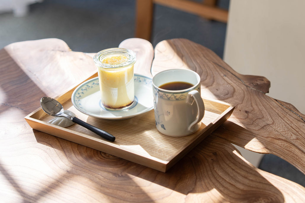 「MONATIC COFFEE」　プリンと珈琲の画像１