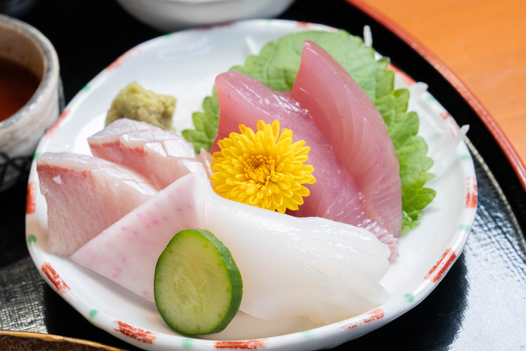 「uori」　刺身画像