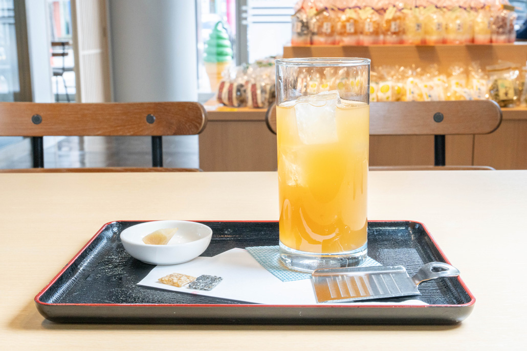 「憩和井 宇治市役所前店」　名物のひやしあめドリンクの画像