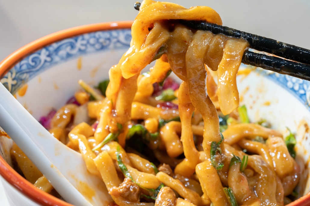 「担担麺専門店 ENISHI 京都宇治」京都限定 超極太麺 坦坦麺 の画像３