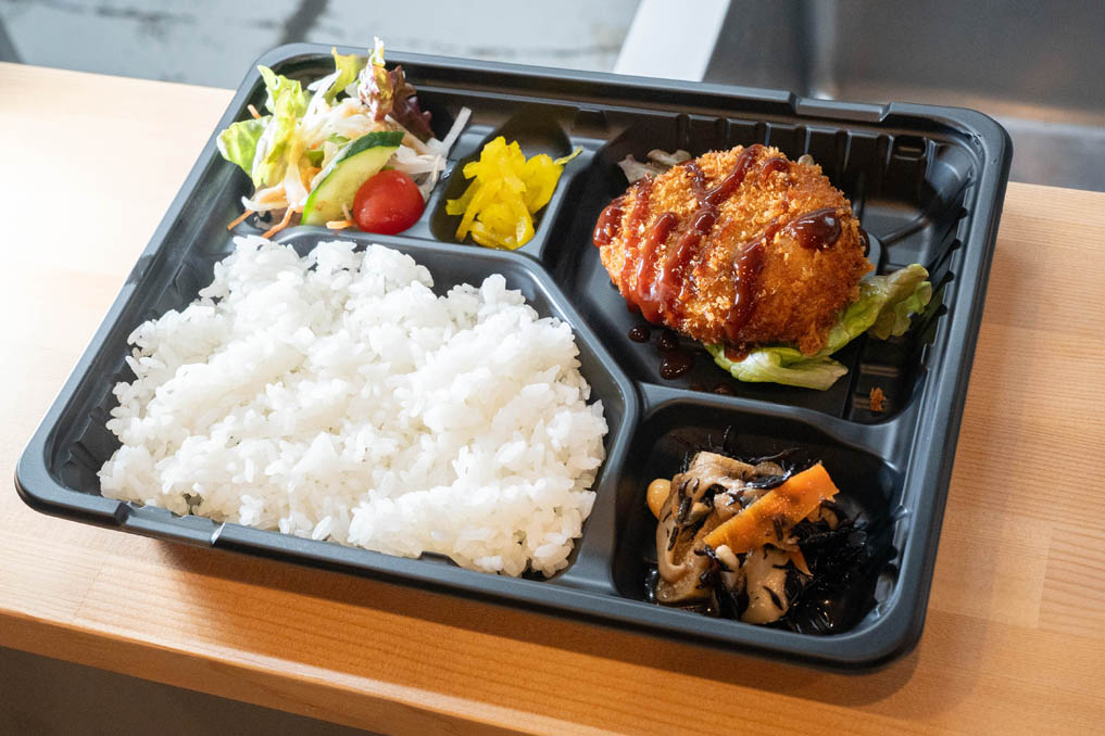 「ランチと呑処 casal」　日替わり弁当の画像