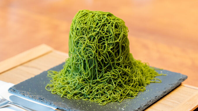 「菓寮伊藤軒 宇治平等院店」で「抹茶 極細モンブラン山」の画像