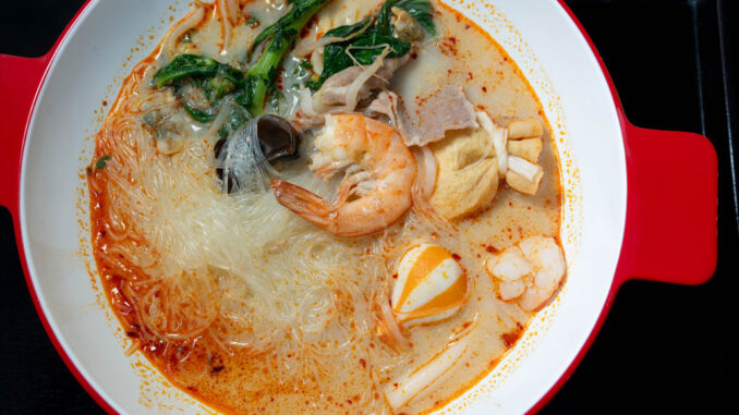 「金鑫麻辣湯（キンキン マーラータン）」　画像２