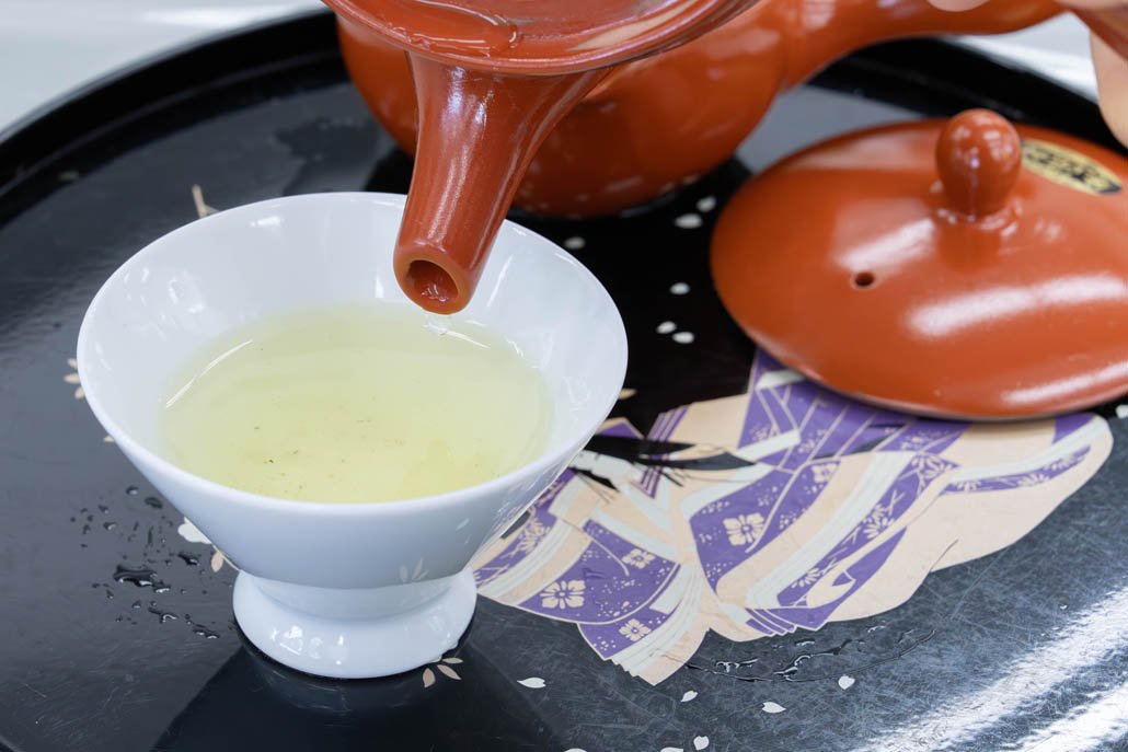 「宇治新茶 八十八夜茶摘みの集い」　宇治茶淹れ体験画像