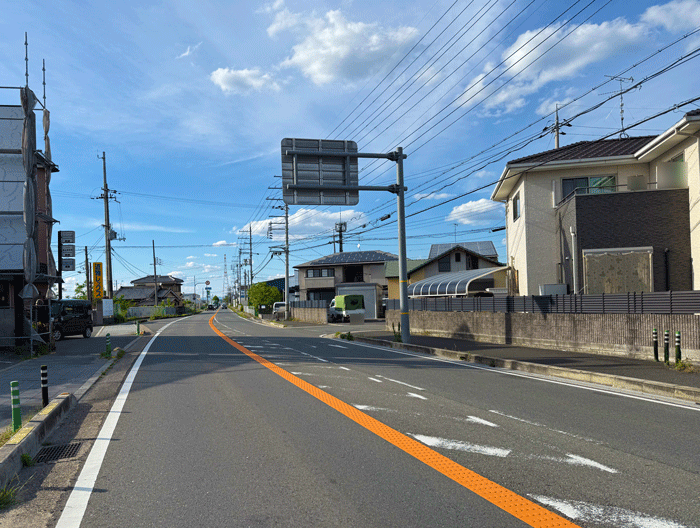「肉の河内屋」前（宇治方面）の画像