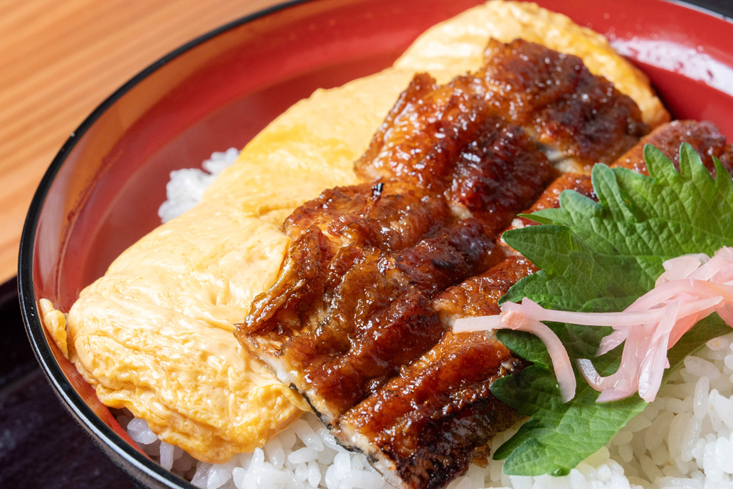 「うな豊」の「うな玉丼」のアップ画像