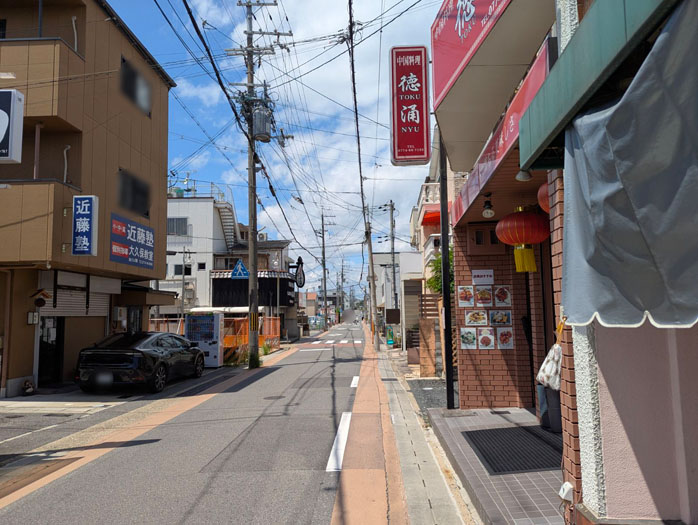「鉄板焼 力」前の通りの画像
