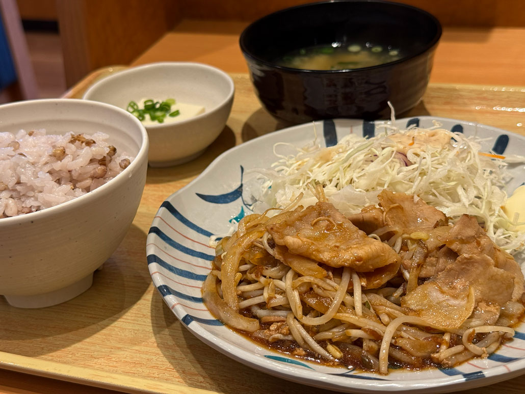 「やよい軒 久御山店」の画像