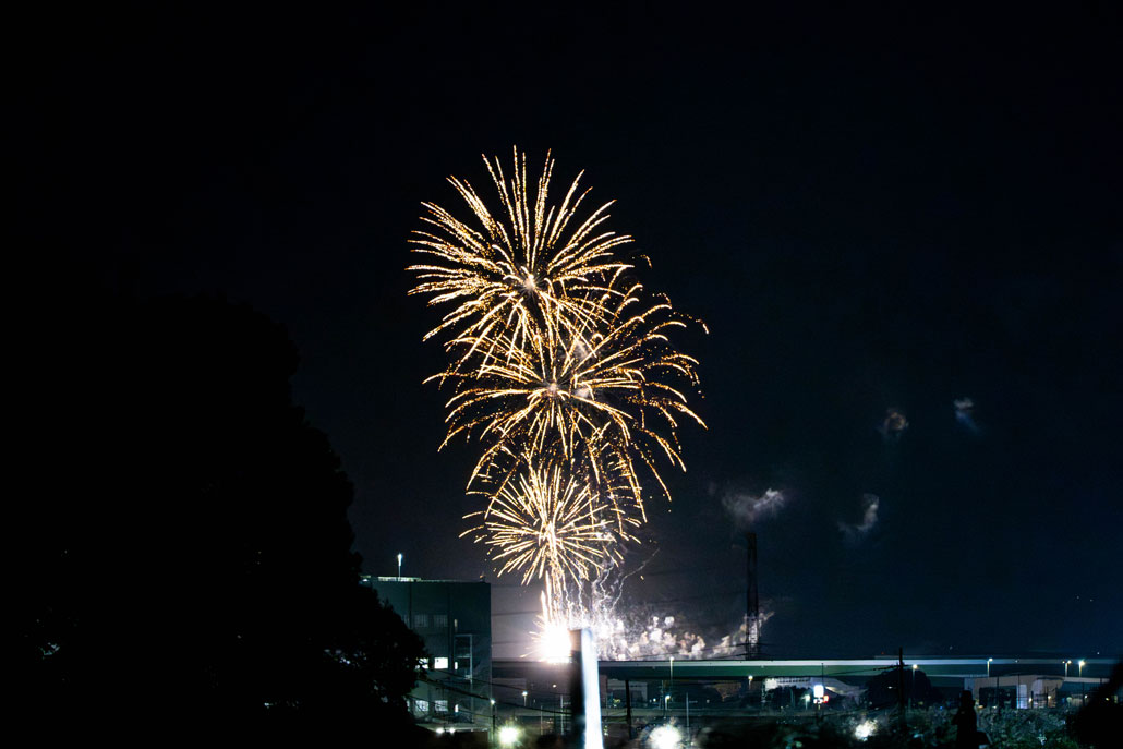 上津屋エリアから見えた打上花火の画像２