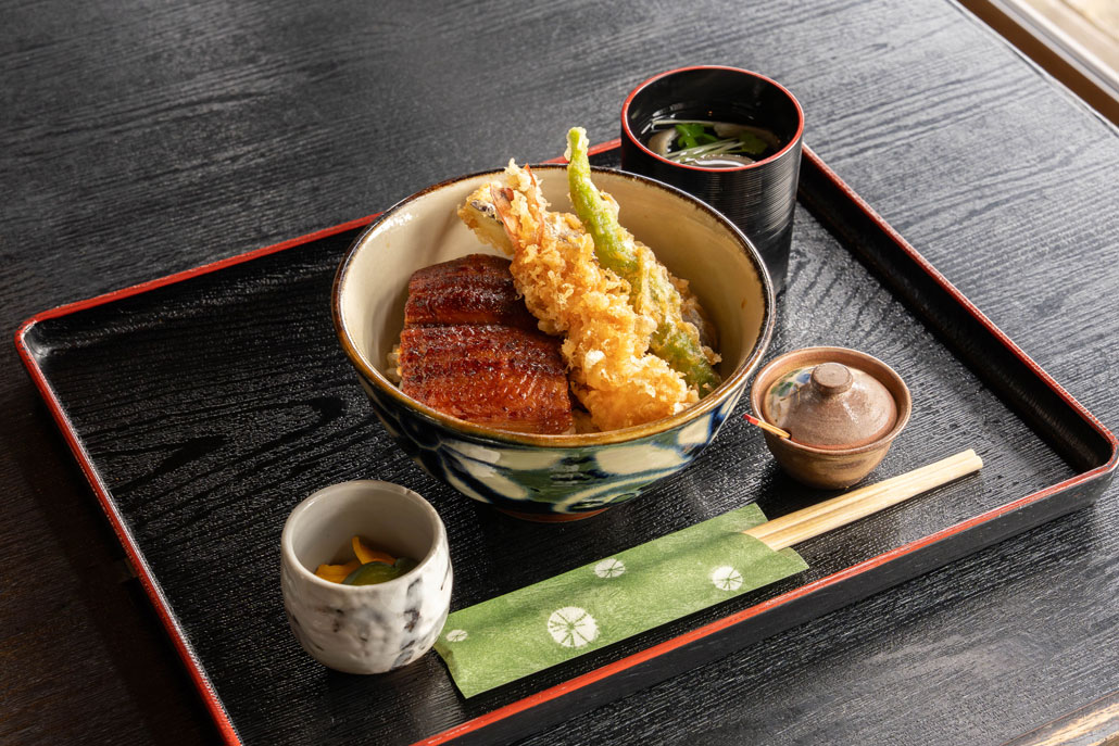 茶房櫟　相盛り丼の画像１