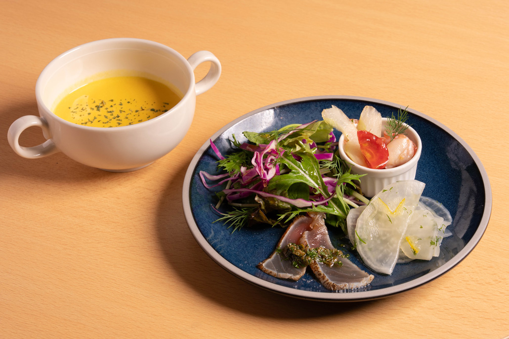 Paso a Pasoランチ　前菜＆スープ画像