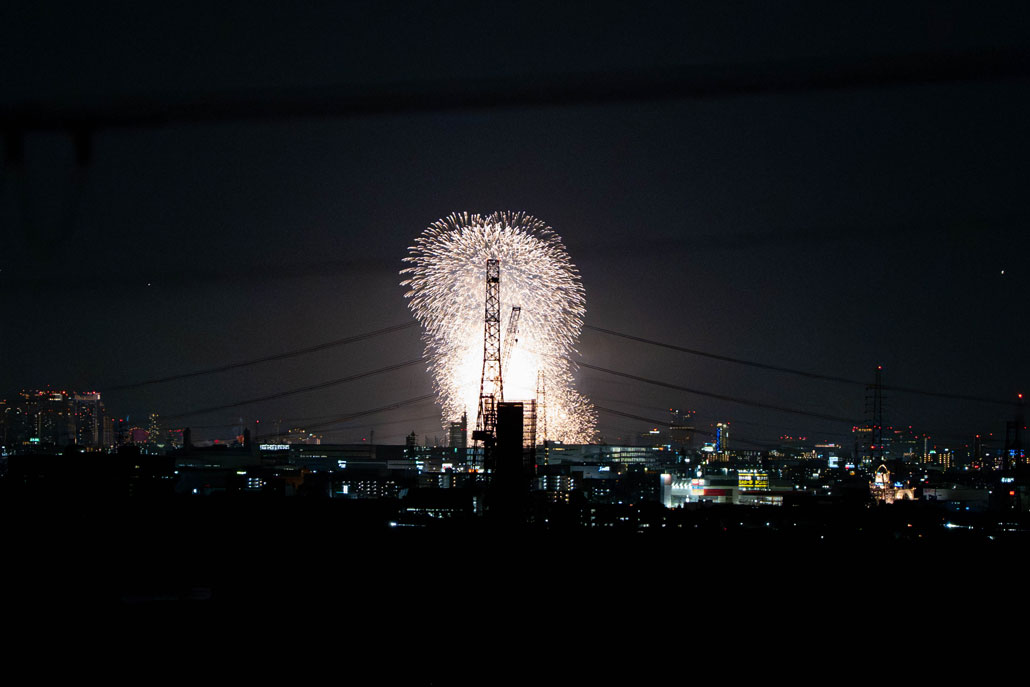 「第38回 なにわ淀川花火大会」　の画像２